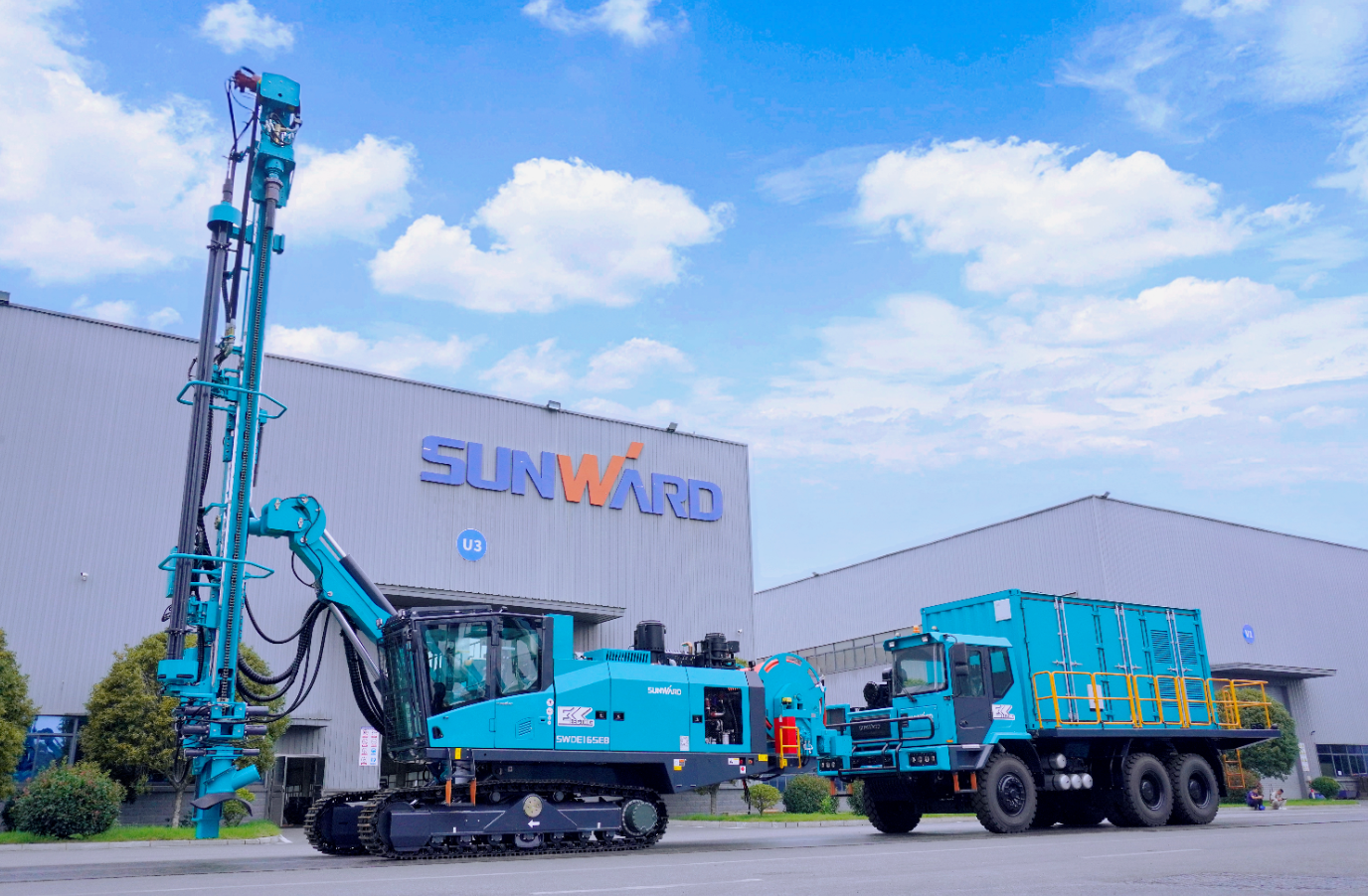 山河智能SWDE165EB电动潜孔钻机重磅下线,开启绿色钻爆新时代
